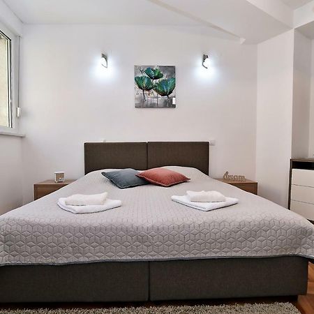 Fran Green & Blue Apartment Rijeka Luaran gambar